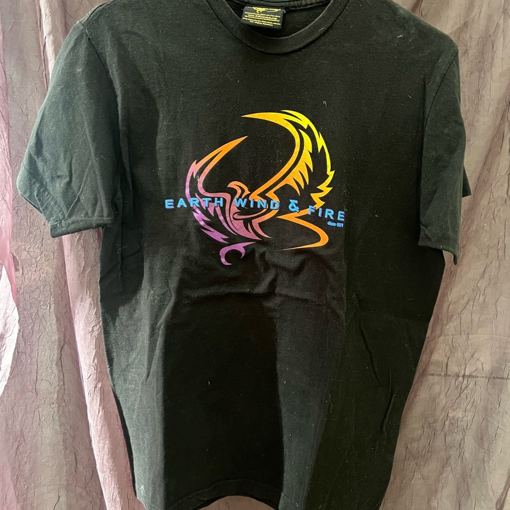 Earth Wind & Fire t shirt